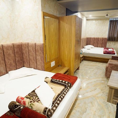 Hotel New Sundaram 150 Mtrs From Dargah Ajmer Dış mekan fotoğraf