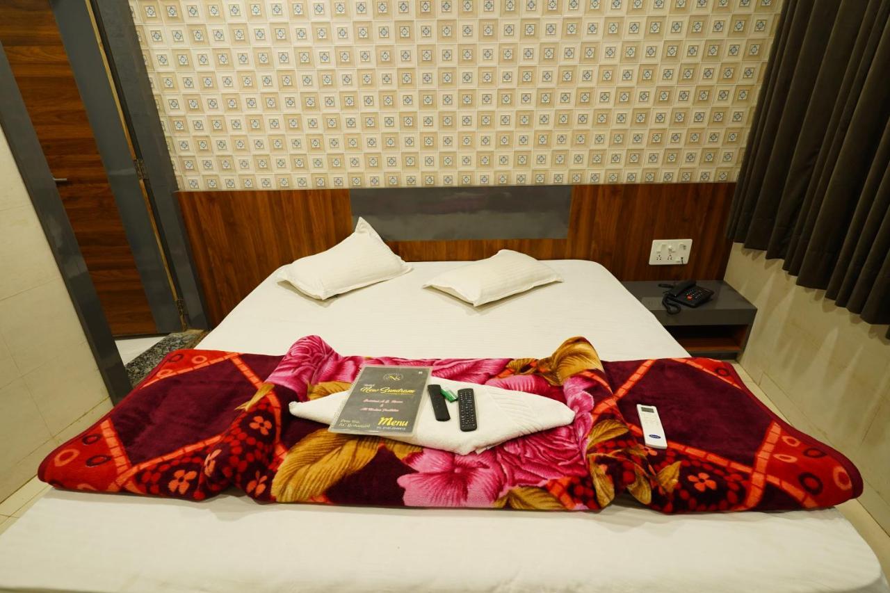 Hotel New Sundaram 150 Mtrs From Dargah Ajmer Dış mekan fotoğraf