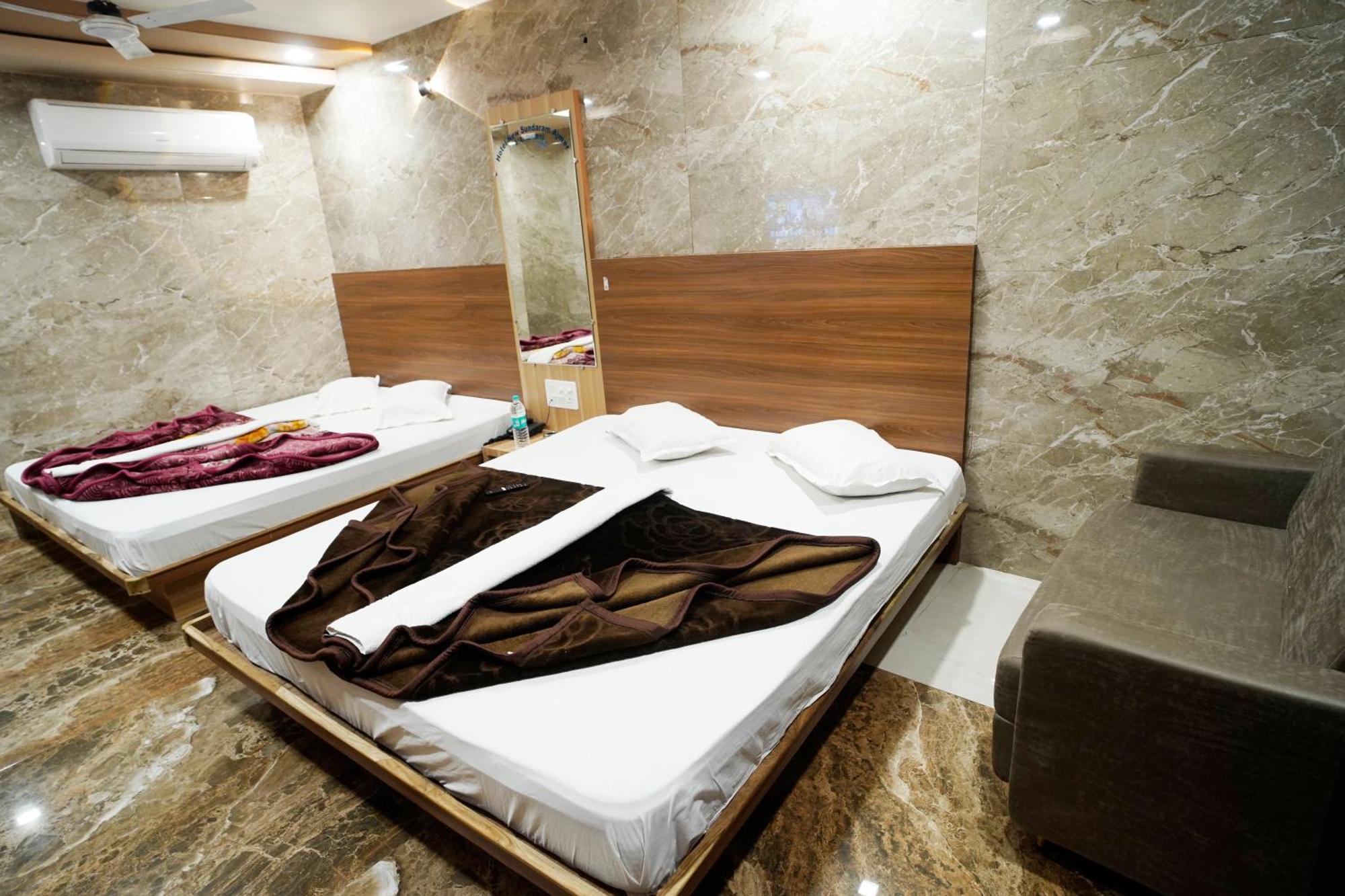 Hotel New Sundaram 150 Mtrs From Dargah Ajmer Dış mekan fotoğraf