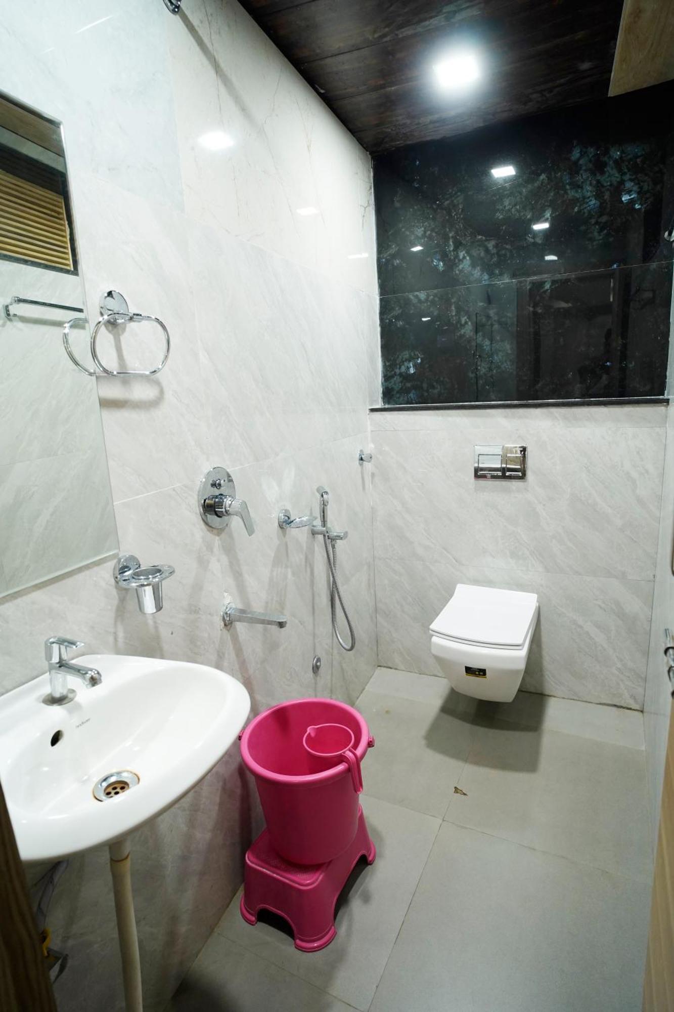 Hotel New Sundaram 150 Mtrs From Dargah Ajmer Dış mekan fotoğraf