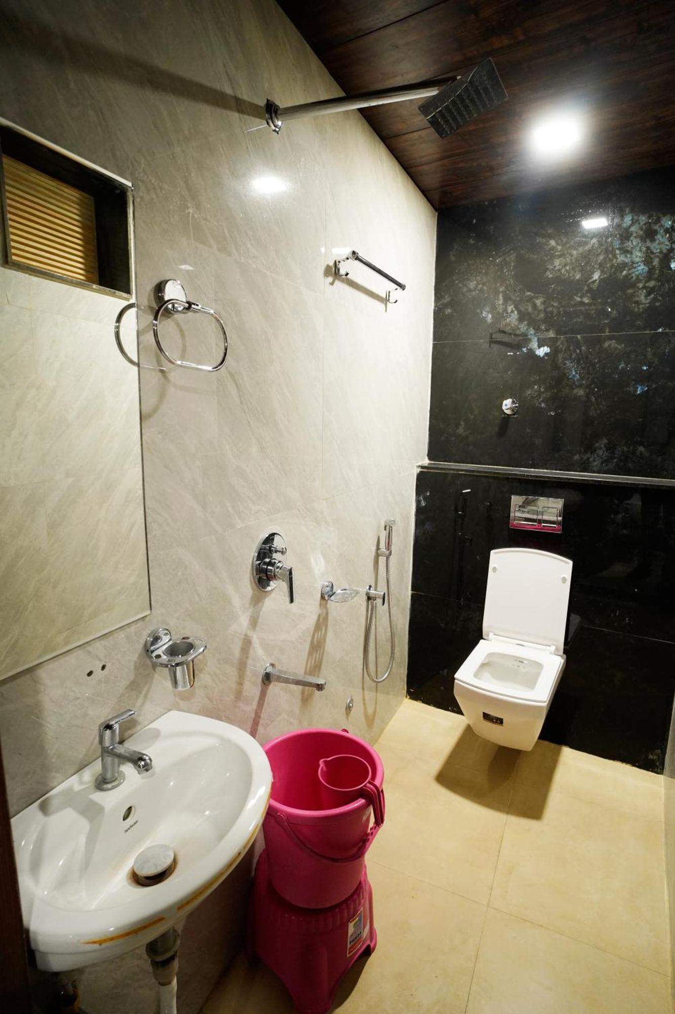 Hotel New Sundaram 150 Mtrs From Dargah Ajmer Dış mekan fotoğraf