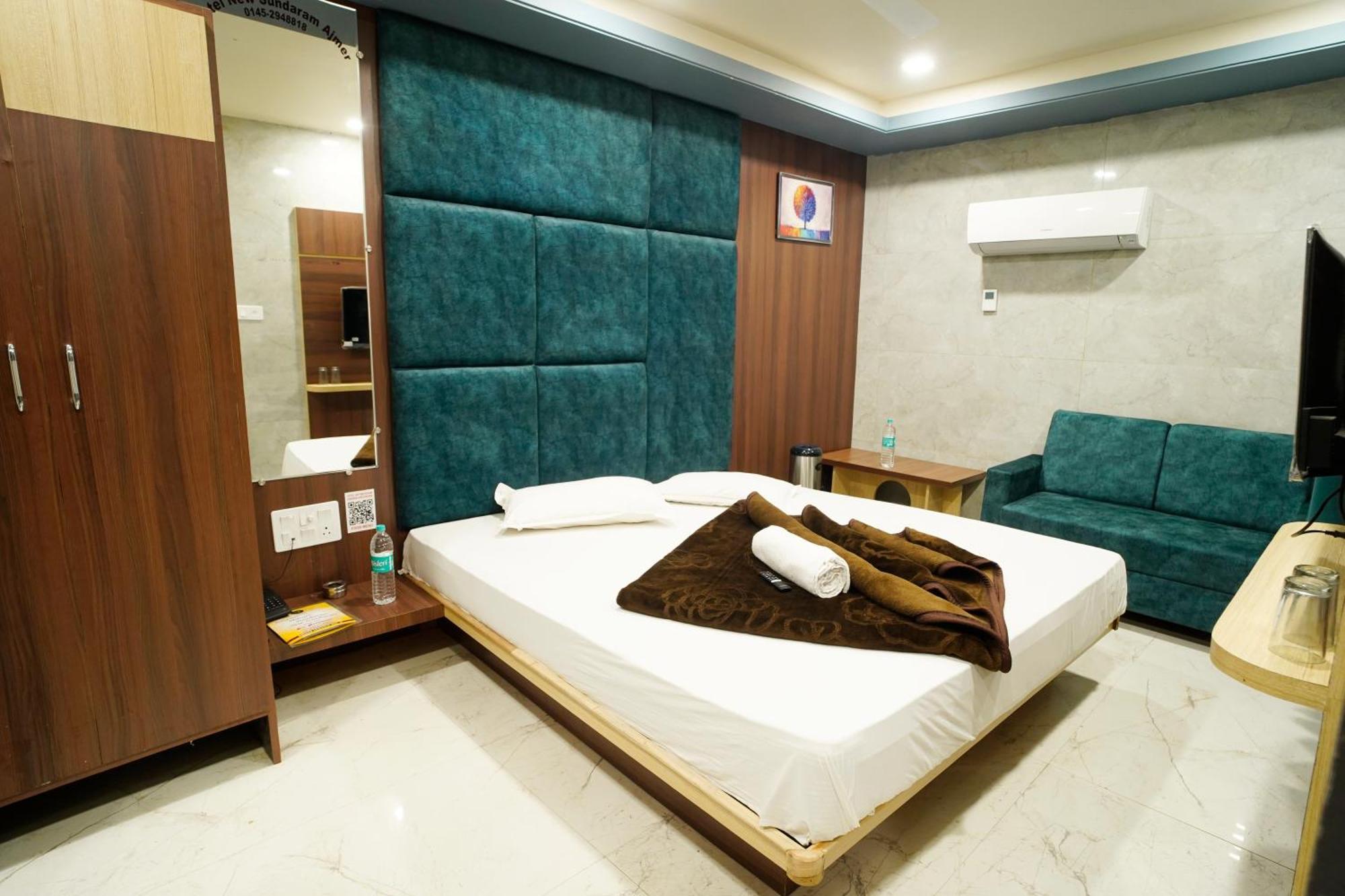 Hotel New Sundaram 150 Mtrs From Dargah Ajmer Dış mekan fotoğraf